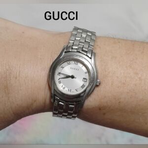SALE! Auth Gucci Date/Time Stainless Steel Ladies Watch Works Great See Video